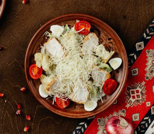 Цезарь с курицей